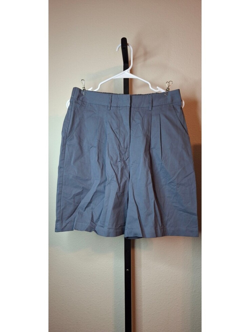 Halara Women's Bermuda Shorts size M